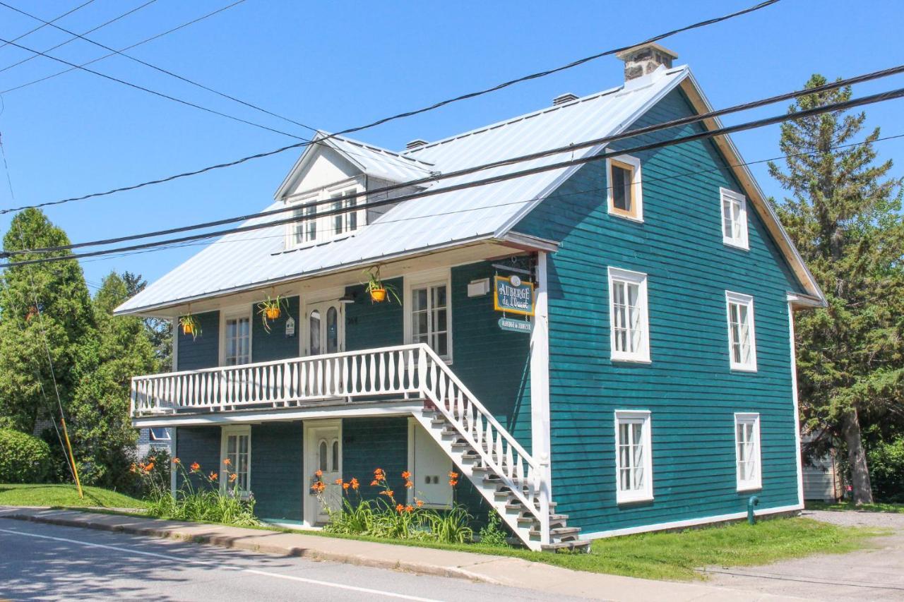 Auberge De L'Ouest Deschambault Bagian luar foto