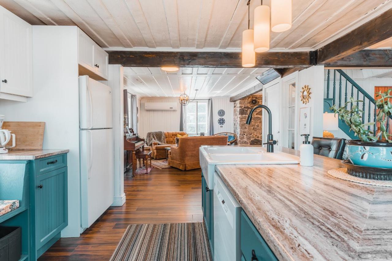 Auberge De L'Ouest Deschambault Bagian luar foto